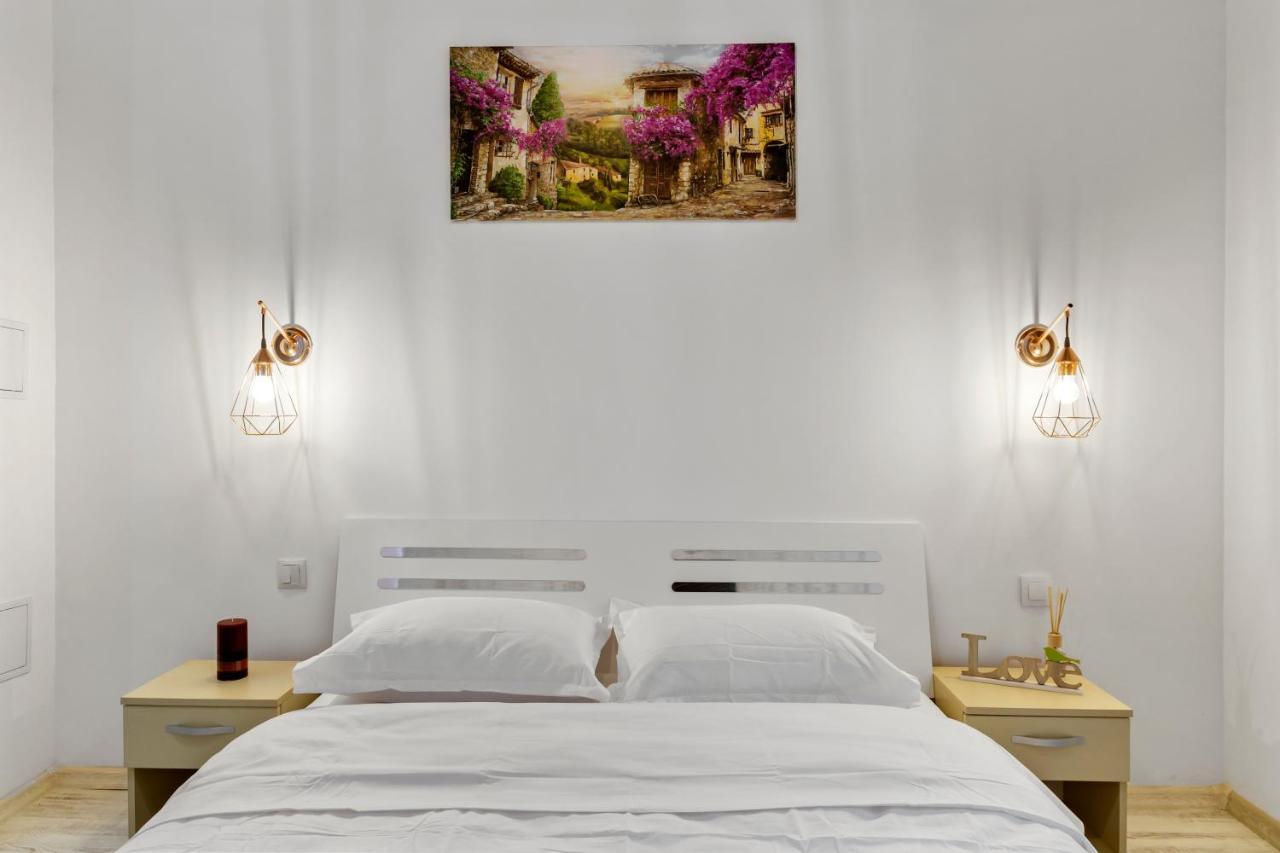 Selari Chambre Бухарест Экстерьер фото